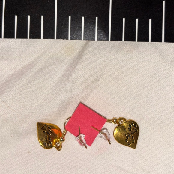 Neiman Marcus Gold Heart Earrings - Picture 1 of 2